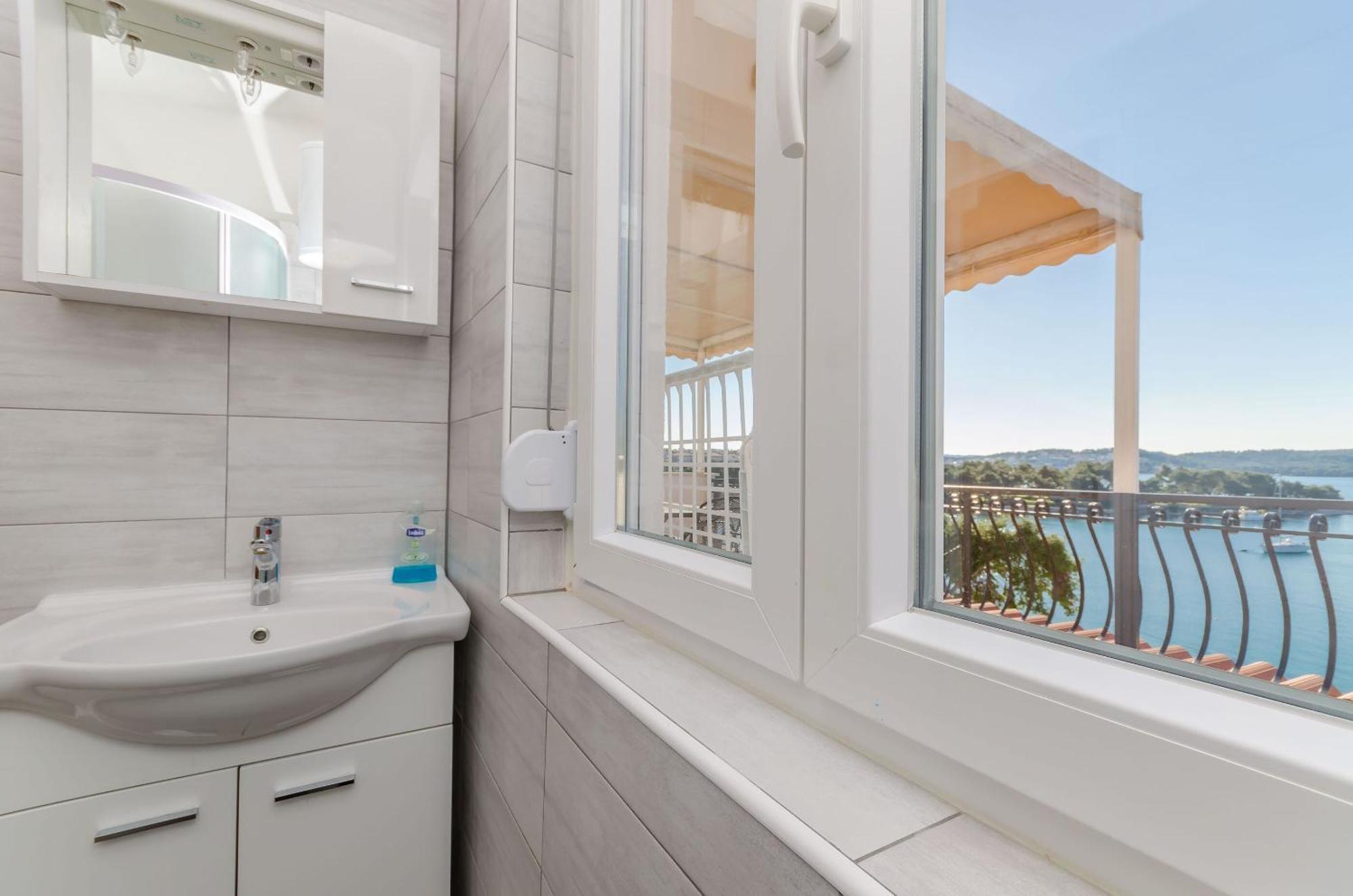 Apartament Edita *