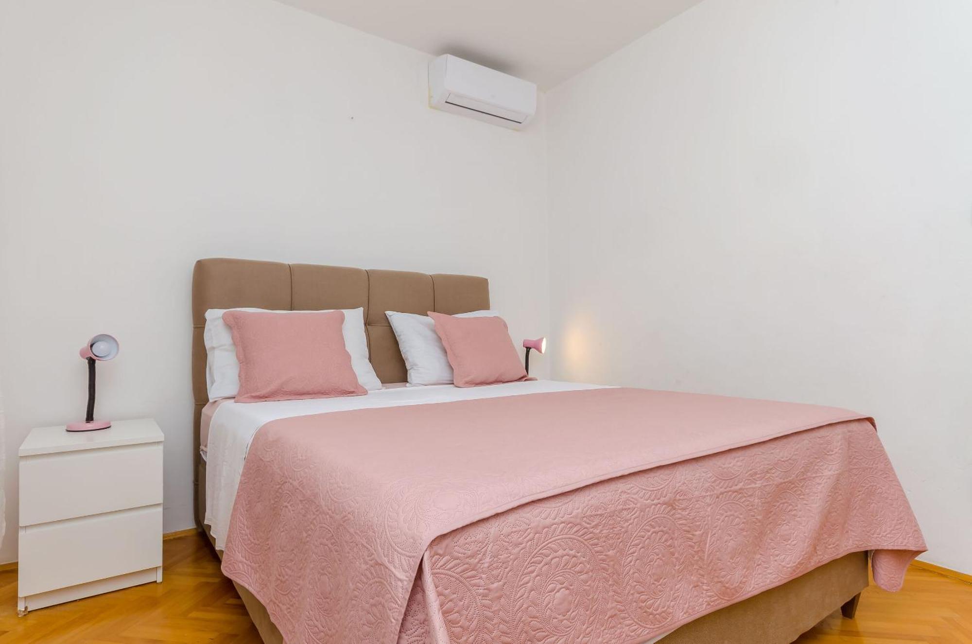 Edita Apartment Trogir