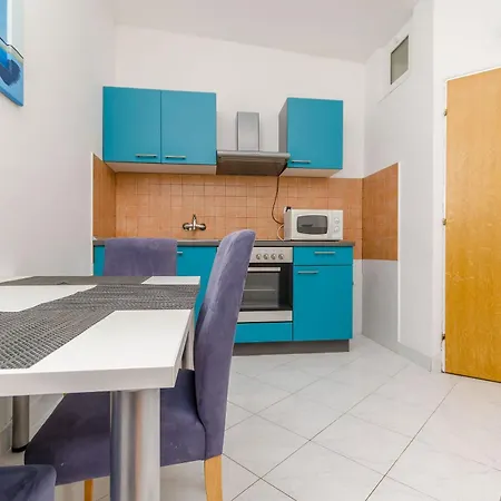 Apartments Edita Trogir Exterior photo