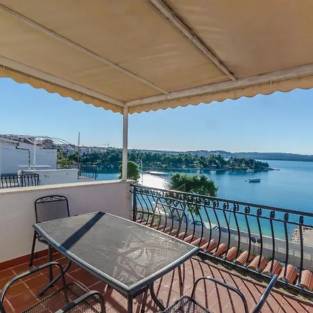 Apartments Edita Trogir Exterior photo
