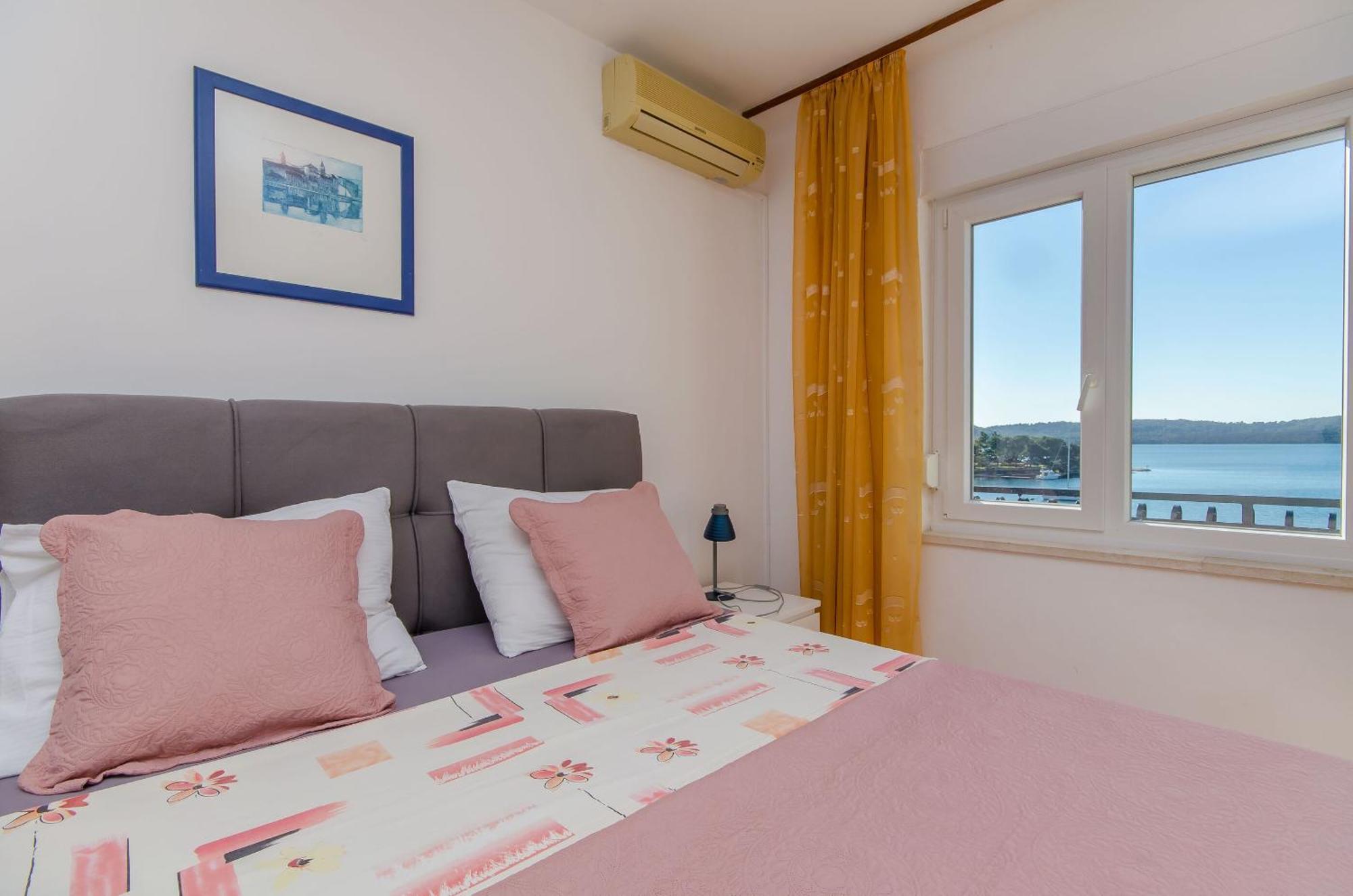 Edita Apartment *